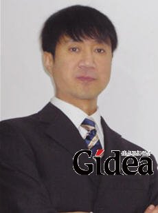 李旭
